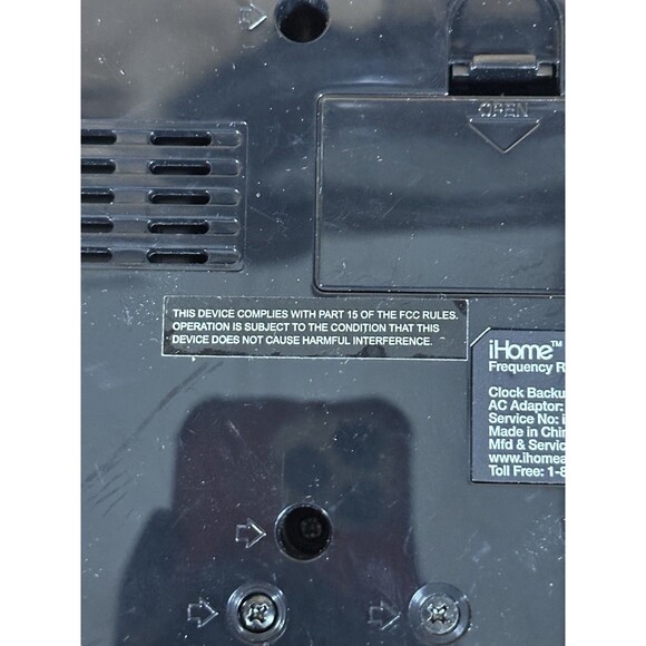 iHome 5B Docking Station Radio Clock Speaker For Parts or Repair No power supply - Picture 10 of 16